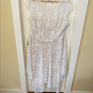 White Floral Lace Asymmetrical Dress for Women Plus 20W